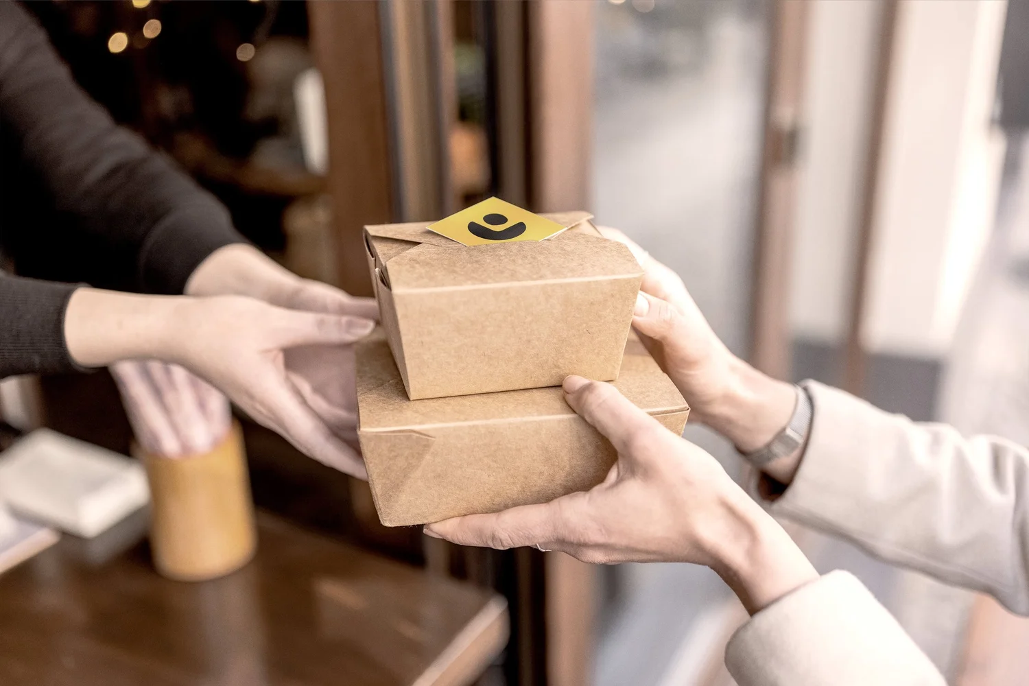 Illustration accompanying Maximizing Your Food Delivery Sales: Strategies for Restaurants in 2024